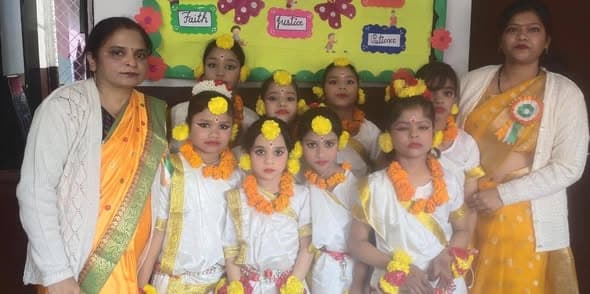 Primary Students in Cultural Attire